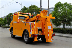 吴兴高速路拖车费